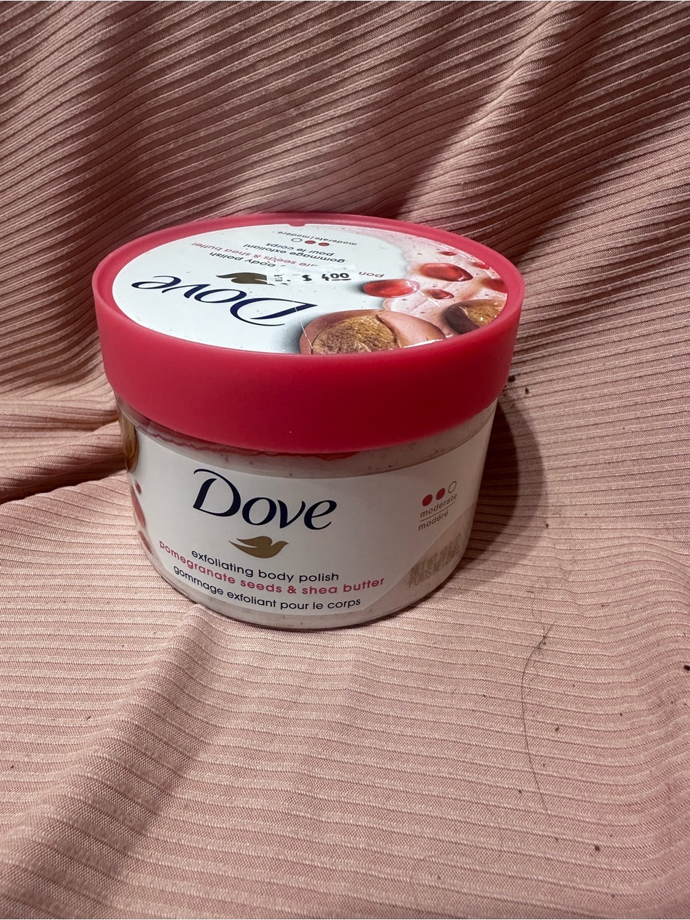 Dove Pomegranate Seeds & Shea Butter Exfoliating Body Polish - Pink
